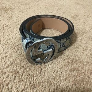 UA Gucci Belt